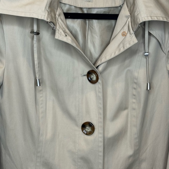 Belted Tan Trench Coat Michael Kors - Picture 6 of 7